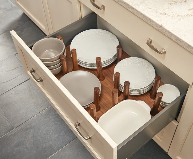 Wood Drawer Peg System